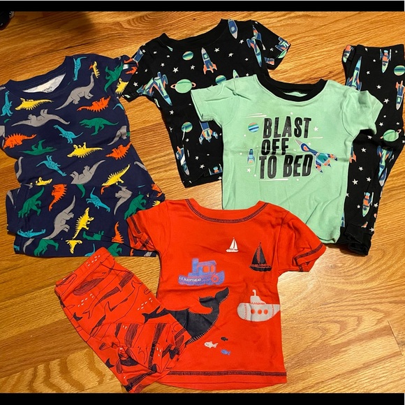 18 months snug fit cotton pajamas PJs bundle spring summer short sleeve lot of 7 - Picture 1 of 7